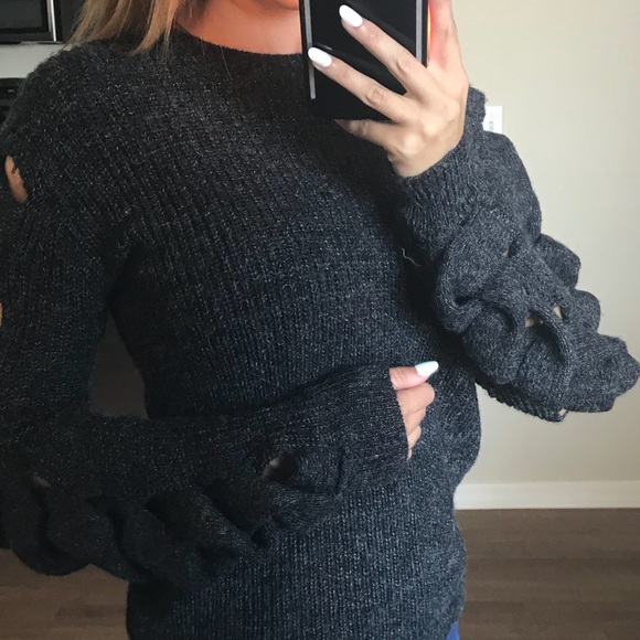 New Leith Gray Heathered Open Sleeves Sweater - Picture 4 of 8